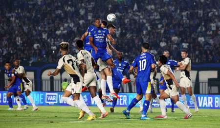 Hasil Persib Vs Dewa United: Maung Bandung Bangkit dari Ketertinggalan Dua Gol
