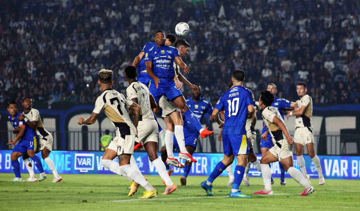 Hasil Persib Vs Dewa United: Maung Bandung Bangkit dari Ketertinggalan Dua Gol