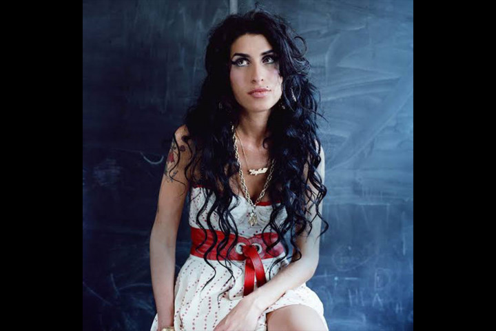 Amy Winehouse Pernah Berkata Bisa Mati Bahagia setelah Merilis <i>Back to Black</i>