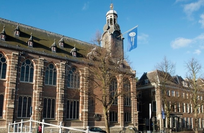 Universitas Leiden Buka Lowongan PhD Linguistik, Pelamar Indonesia Diutamakan!
