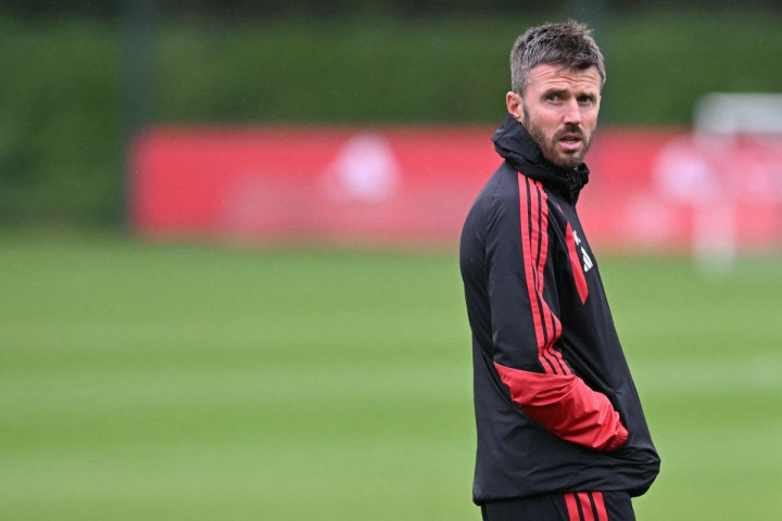 Carrick Minta Manchester United Bersabar, Jadikan Arteta dan Simeone Contoh