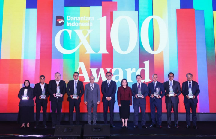 Transformasi Berorientasi Pelanggan, PLN Raih Sector Champion dan Runner Up BUMN Layanan Terbaik Danantara Indonesia CX100 Award 2026
