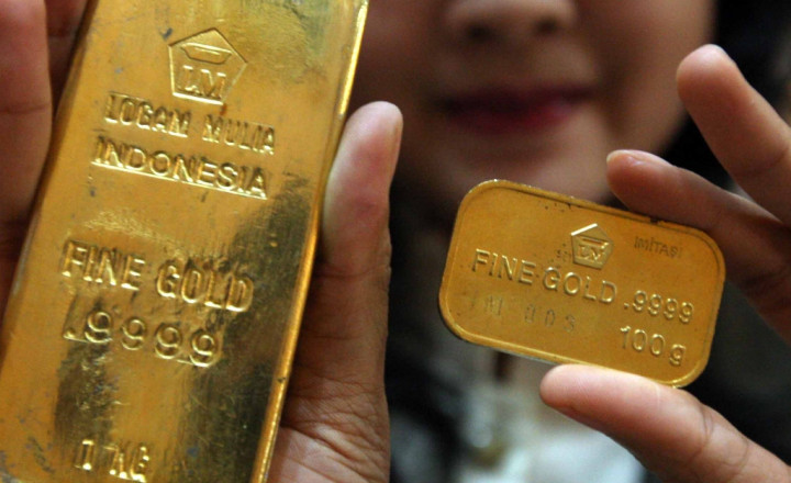 Harga Emas Antam Hari Ini Stagnan di Level Rp2.574.000 per Gram