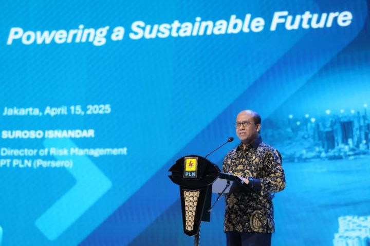 Suroso Isnandar Gantikan Darmawan Prasodjo sebagai Dirut PLN