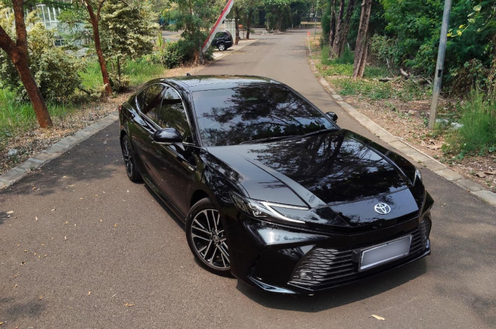 Update Harga Toyota Camry per Oktober 2026, Mulai Rp800 Jutaan