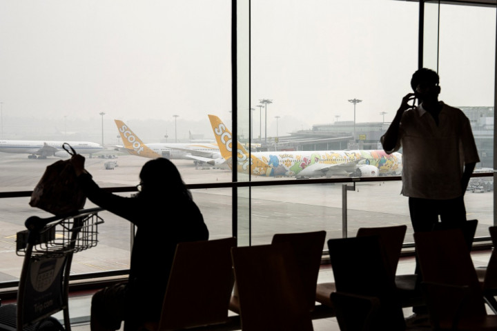 ​Bandara Changi Diselimuti Kabut Asap Kebakaran Hutan