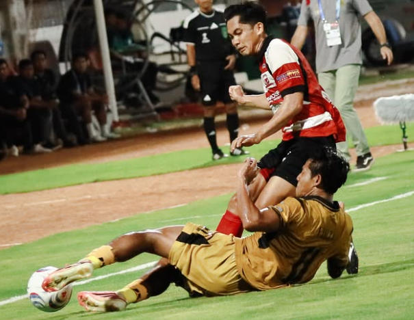 Madura United Vs Bhayangkara FC: 10 Pemain The Guardians Tahan Laskar Sapeh Kerrab