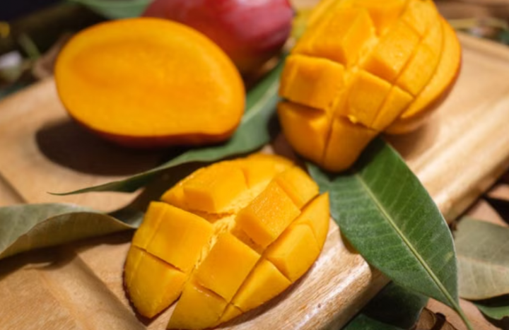 6 Aturan Makan Mangga agar Tetap Sehat, Jangan Berlebihan