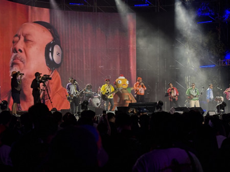 Momen Haru Indro Warkop Kenang Dono dan Kasino di Synchronize Fest 2026