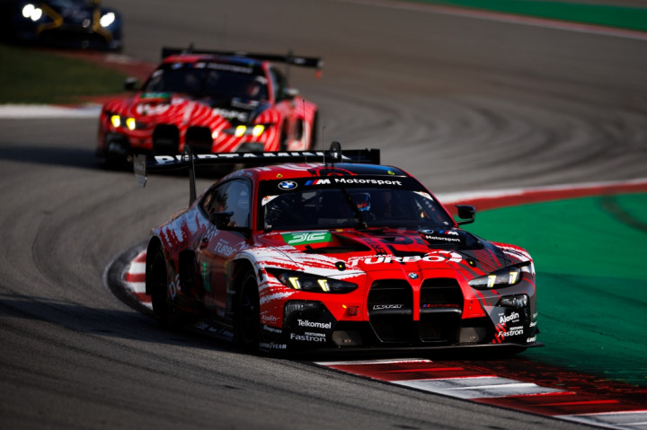 Start dari P6, Sean Gelael dan WRT 32 Siap Hadapi Segala Kondisi di 6 Hours of Barcelona