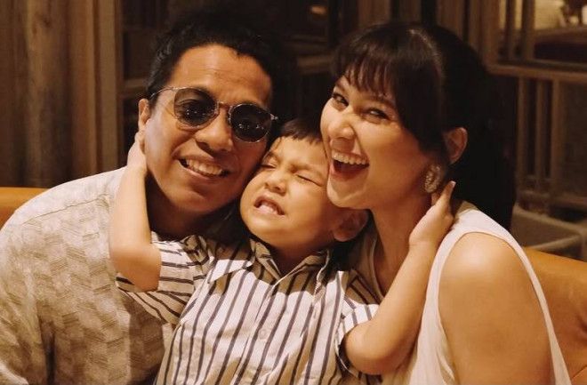 Indah Permatasari dan Arie Kriting (Foto: @indahpermatas)