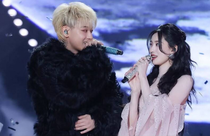 Huang Zi Tao Perkenalkan Anak Pertama, Xu Yiyang Tegaskan Melahirkan Sendiri