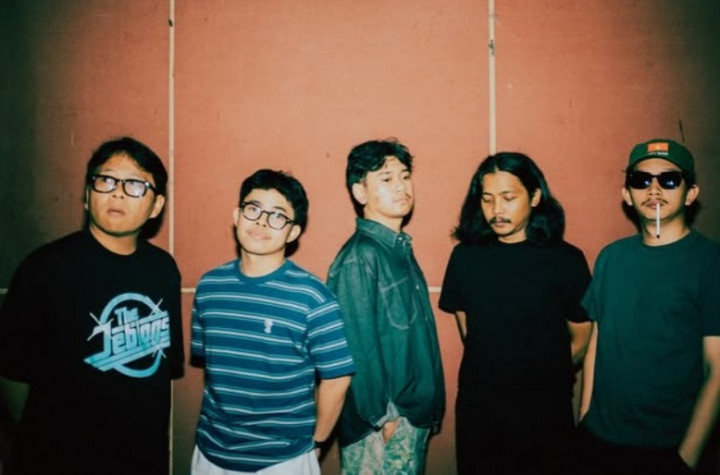 Lirik dan Makna Lagu 