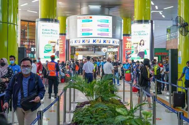 Ada Penyampaian Aspirasi 20 Oktober, Penumpang Stasiun Gambir Diminta Datang Lebih Awal