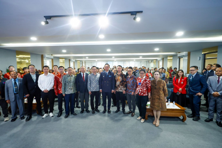 Mahasiswa HI Kumpul di President University, AHY: Politisi Butuh Kampus