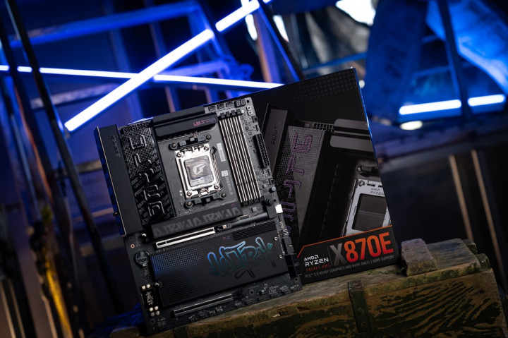 Colorful iGame X870E ULTRA-S V14 Meluncur, Dukung Ryzen 9000 dan DDR5 hingga 256GB