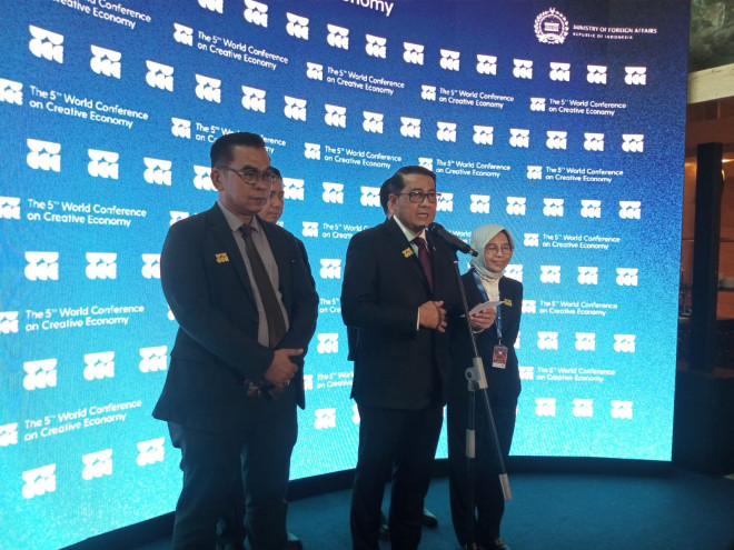 Menteri Ekonomi Kreatif, Teuku Riefky Harsya. Foto: Medcom/Wisa Irena Br Sitepu