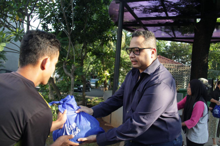 Peringati Sumpah Pemuda, Nova Paloh Gelar Donor Darah dan Cek Kesehatan Gratis di Jakarta
