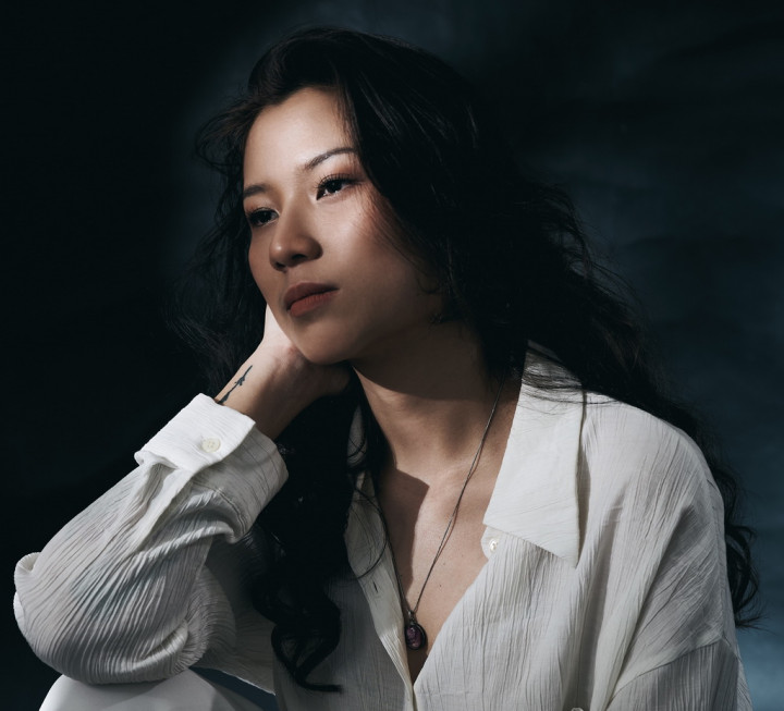 Danilla Rangkum Perjalanan Hidup dalam Aroma Candramawa