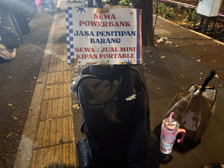 Curhat Pelaku Jastip di Konser Kanye West Jakarta: Penonton Ramai tapi Sepi Peminat
