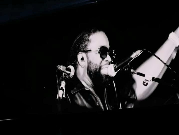 Kanye West Duet dengan André Troutman, 'All the Love' Menggema di GBK
