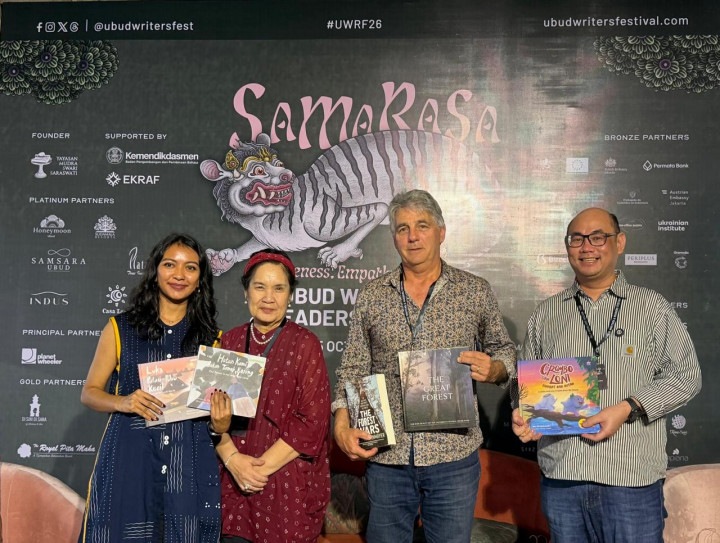 Rio Christiawan Suarakan Isu Keberlanjutan Lewat Kekuatan Storytelling di UWRF 2026