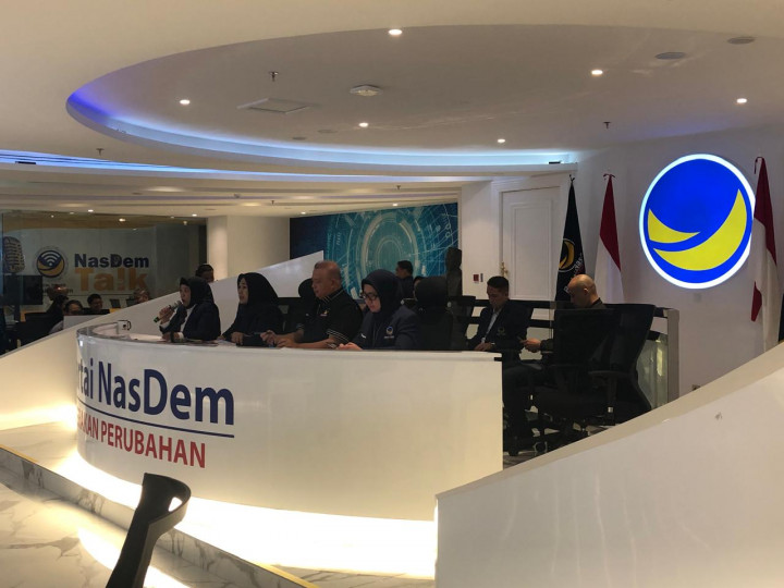 NasDem Rilis Buku Pintar RM-CEN sebagai Panduan Penanganan Isu Migran dan Care Economy
