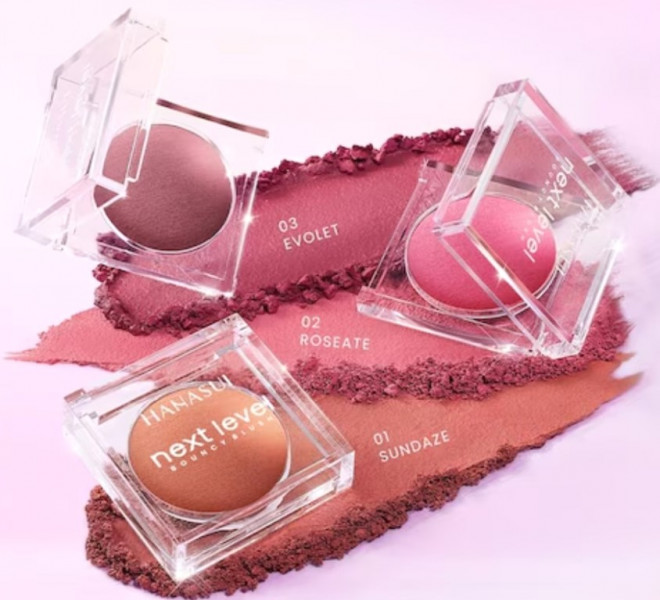   Yuk, kenali rekomendasi blush on dan warna yang paling pas buat undertone kamu berikut ini! (Foto: Dok. Watson)
