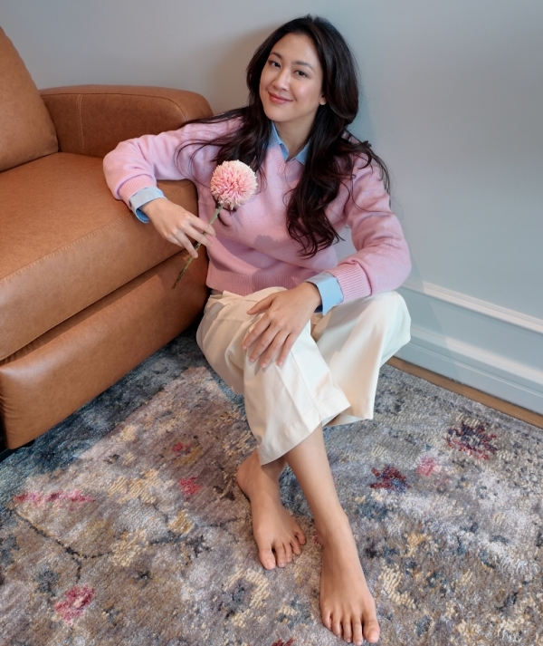 Self-Love Bukan Cuma Modal Posting Quote, Ini 3 Cara Simpel ala Sherina