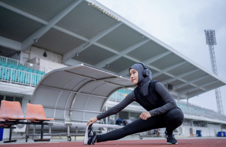 5 Tips Memilih Outfit Olahraga untuk Wanita Berhijab, Nyaman dan Tetap Slay!