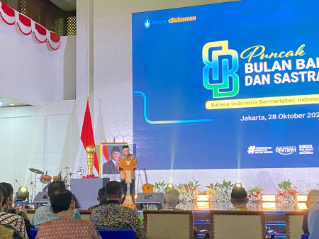 1 Abad Bahasa Indonesia! Ini Makna Mendalam Bulan Bahasa dan Sastra 2026