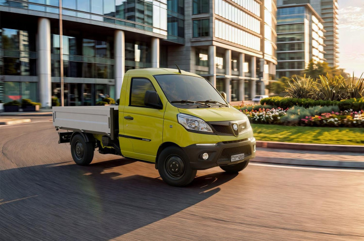 Piaggio Porter NPE, Mobil Listrik Komersial dengan Jarak Tempuh 250 Km