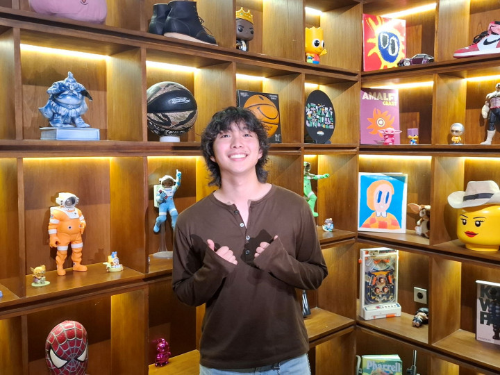 Penyanyi Jepang Rol3ert Kenalkan Album Debut lewat Showcase di Jakarta