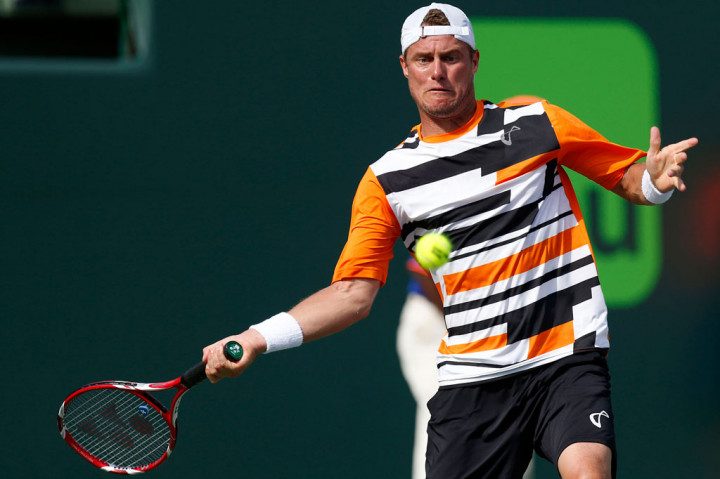 Para bintang tenis dunia, di antaranya Lleyton Hewitt, beraksi saat mengikuti pertandingan di hari keempat Kejuaraan Tenis Sony Terbuka 2014 di Crandon Tennis Center, Miami, AS, Kamis (20/3).