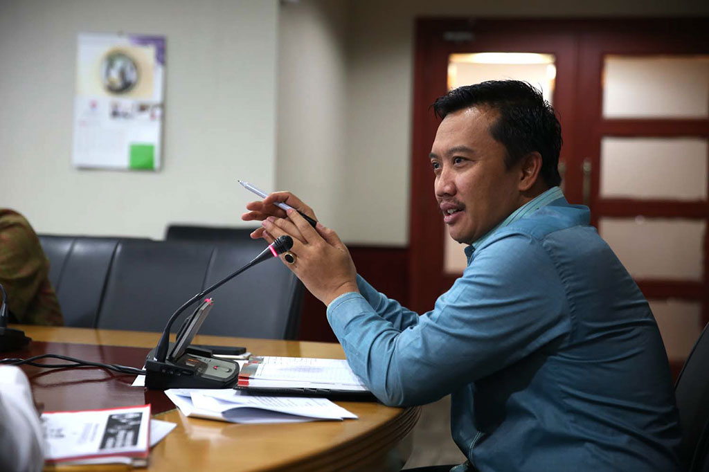 Menpora Terima Laporan Evaluasi Hasil SEA Games 2015
