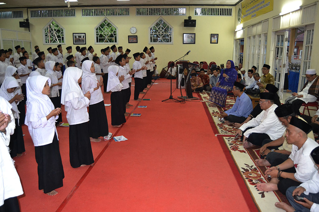 PSB-UIA Ingatkan Warga Betawi Lebih Peduli pada Yatim