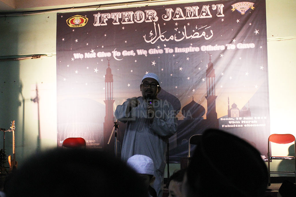 Mahasiswa UPN Veteran Menginspirasi untuk Berbagi