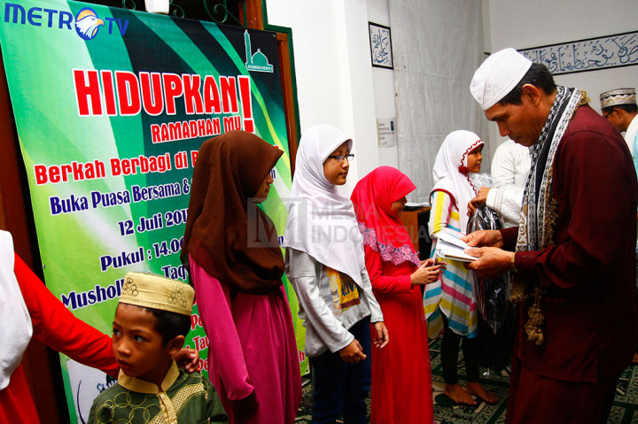 Metro TV Gelar Bukber dan Santunan Yatim di Tangerang