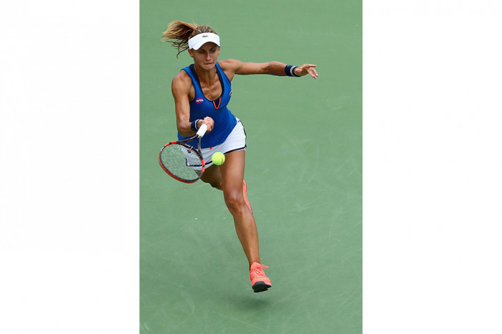 Safarova Melaju ke Final New Haven