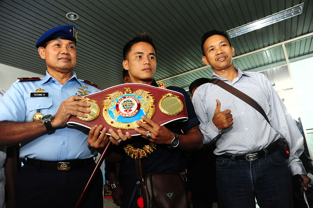 Iwan Soda Bawa Pulang Sabuk Juara Dunia WBO Asia
