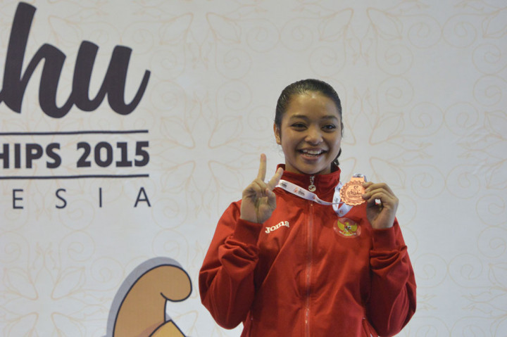 Pewushu putri Indonesia Juwita Niza Wasni meraih medali perunggu pada nomor Women's Taijiquan.