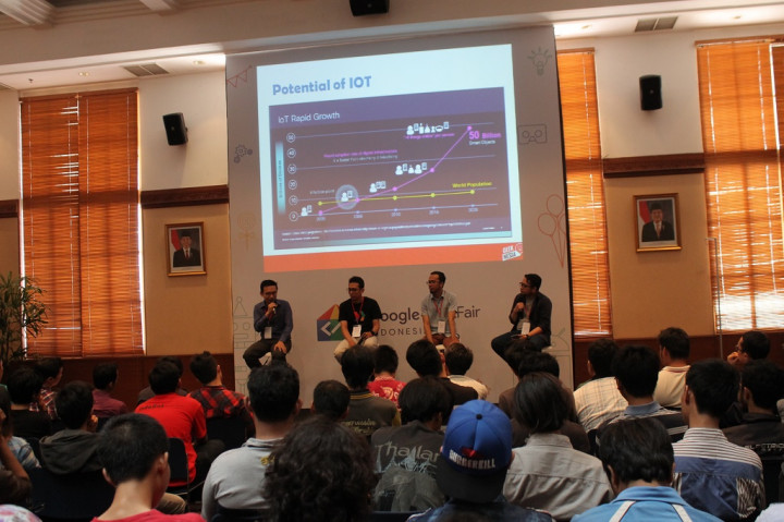 Google Hack Fair 2015