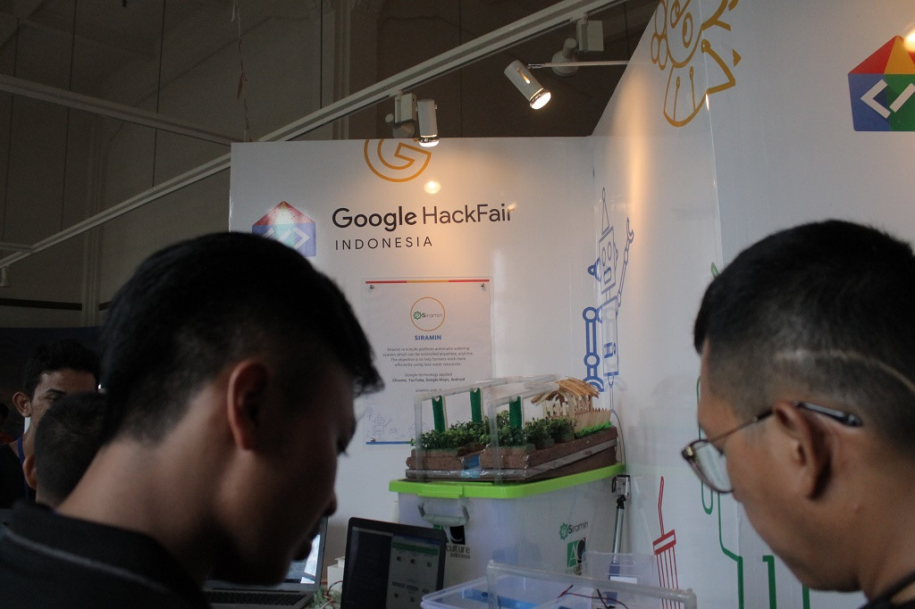Google Hack Fair 2015