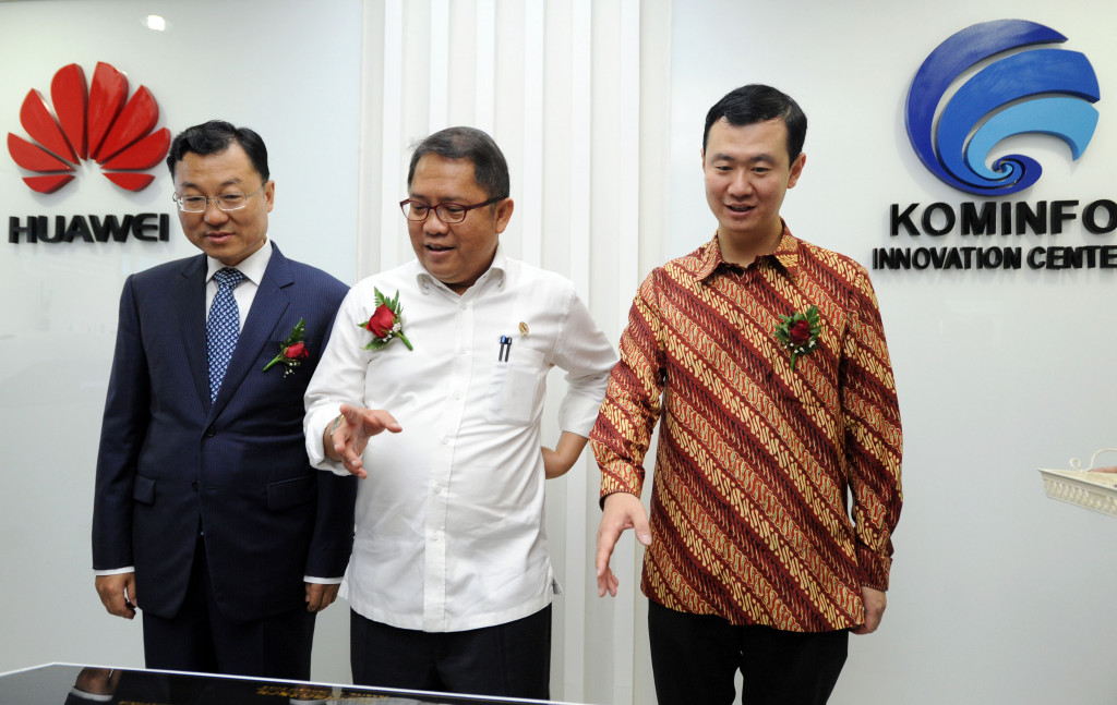Peresmian Pusat Inovasi Kominfo-Huawei