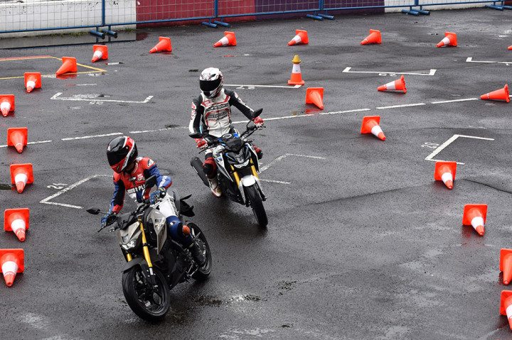 Jurnalis Jajal Ketangguhan Yamaha Xabre 150