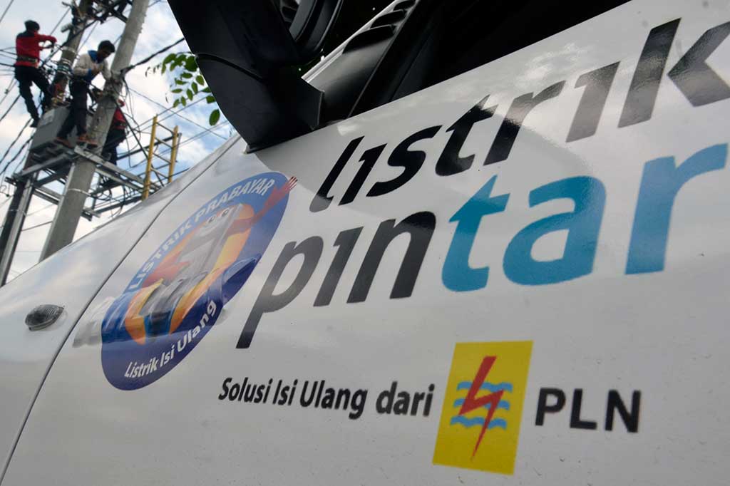 Tarif Listrik Pelanggan Nonsubsidi Turun