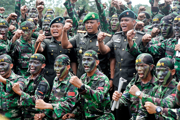 Horas Sitinjak Resmi Jabat Danyon Infantri 700 Raider