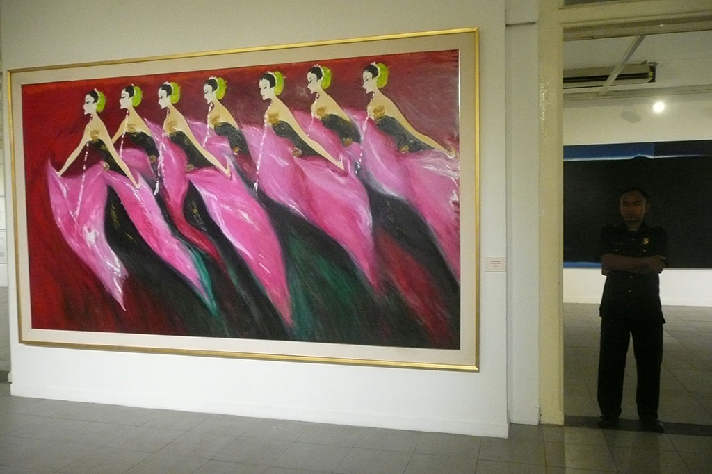 Maestro Lukis Srihadi Soedarsono Pamerkan Ratusan Karya