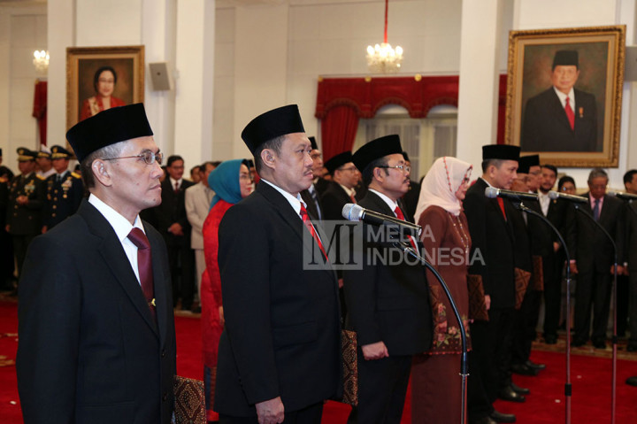 Anggota KY dan Ombudsman Ucapkan Sumpah di Hadapan Presiden