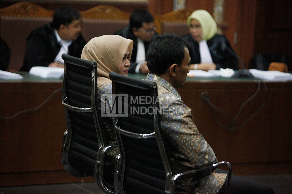 Gatot Pujo Nugroho Dituntut 4,5 Tahun Penjara